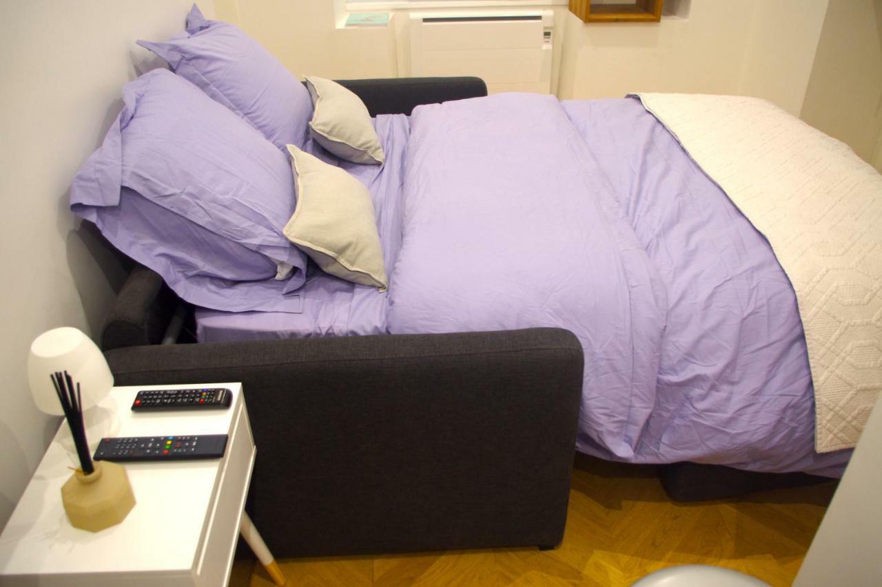 Le Poissonniere Apartment ปารีส ภายนอก รูปภาพ