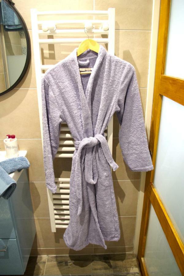 Le Poissonniere Apartment ปารีส ภายนอก รูปภาพ